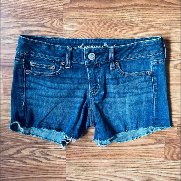 American Eagle Outfitters Pants - American Eagle Outfitters Stretch Denim Shorts Size 2